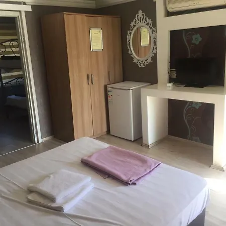 Live Asist Bungolov Beach / Canli Orman * Ağva